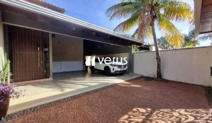 Casa à venda, 4 quartos, 4 suítes, 4 vagas, MORADA DA COLINA - Uberlândia/MG