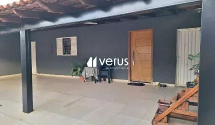 Casa à venda, 3 quartos, 1 suíte, 2 vagas, Pacaembu - Uberlândia/MG
