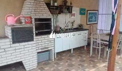 Casa à venda, 3 quartos, 2 suítes, 5 vagas, MARAVILHA - Uberlândia/MG