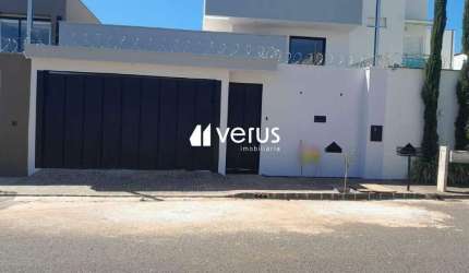 Casa à venda, 3 quartos, 3 suítes, 2 vagas, JARDIM BOTANICO - Uberlândia/MG