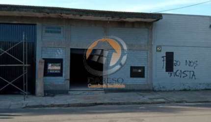 LOJA COMERCIAL EM RUA LATERAL À AV. MANOEL SERAFIM C/ ÁREA DE 79,00m²