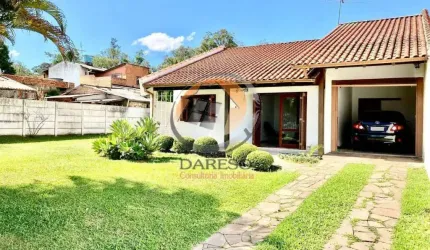 CASA 3 DORM. 150,49m² CONSTRUÍDOS,  660m² DE TERRENO E MÓVEIS SOB MEDIDA