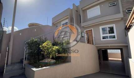 SOBRADO NOVO EM LOCALIZAÇÃO PRIVILEGIADA NO BAIRRO NOVA SAPUCAIA