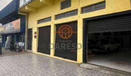 LOJA COMERCIAL TÉRREA EM LOCALIZAÇÃO PRIVILEGIADA NA AVENIDA 25 DE JULHO