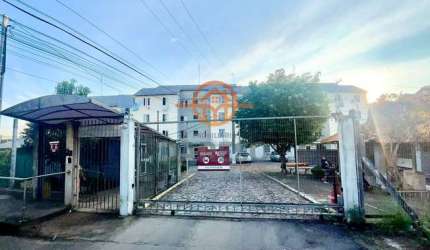 APARTAMENTO TOTALMENTE REFORMADO C/ 2 DORMITÓRIOS NO CONDOMÍNIO LA VITORIA