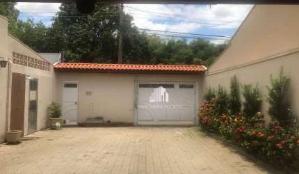 Casa e salão comercial À VENDA no bairro Nova Americana