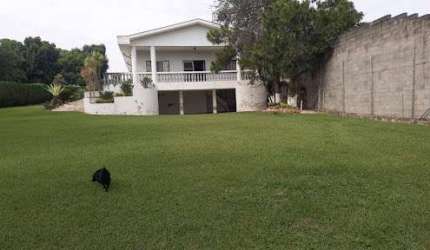 Chácara com 4 dormitórios à venda, 3000 m² por R$ 1.600.000,00 - Monte Carlo - Americana/SP