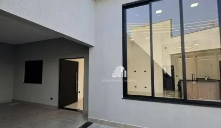 Casa dos Sonhos à Venda no Parque Universitário: Estilo, Espaço e Energia Solar