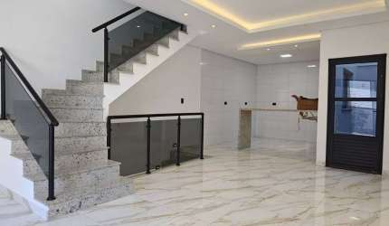 Sobrado com 3 dormitórios à venda, 150 m² por R$ 790.000,00 - Vila Camilópolis - Santo André/SP