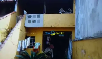 Sobrado com 4 dormitórios à venda, 176 m² por R$ 600.000,00 - Parque Jaçatuba - Santo André/SP
