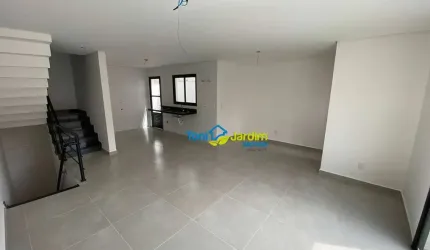 Sobrado com 3 dormitórios à venda, 189 m² por R$ 630.000,00 - Vila Santo Alberto - Santo André/SP