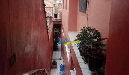 Casa à venda, 202 m² por R$ 680.000,00 - Jardim das Maravilhas - Santo André/SP