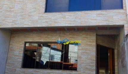 Sobrado com 3 dormitórios à venda, 180 m² por R$ 450.000,00 - Vila Guaraciaba - Santo André/SP