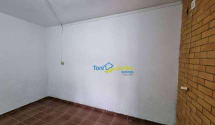 Casa com 1 dormitório para alugar, 75 m² por R$ 1.006,00/mês - Vila Alto de Santo André - Santo André/SP