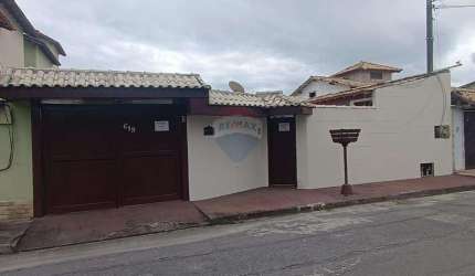 Vendo casa linear com piscina e área gourmet em Rio das Ostras!