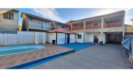 Duplex com Vista Mar, 5 dormitórios, sendo 4 suites em Unamar, Cabo Frio