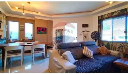 Casa Triplex à venda com 3 quartos (1 suíte) no bairro Ogiva em Cabo Frio-RJ