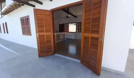 Casa para alugar na Baia Formosa, RJ