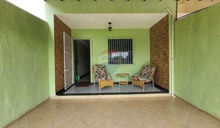 Encantador Duplex à Venda no Coração de Araruama