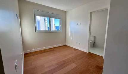 Apartamento com 3 Suítes e 3 Vagas de garagem, Lazer Completo,  vista do Mar em Balneário Camboriú