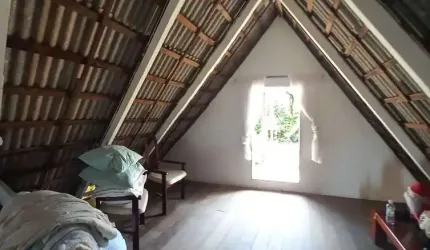Chalé Suíço com 1 dormitório e 1 garagem no bairro Jarivatuba em Joinville