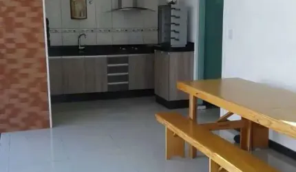 Casa com 3 dormitórios sendo 1 suíte e 1 vaga de garagem no Centro de Penha