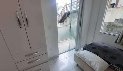Studio  com 24m2,  600 m da UFSC, Aceita Pets.Carvoeira. Florianópolis, SC.