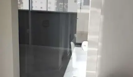 Apartamento com 3 dormitórios sendo 1 suíte e 1 vaga de garagem no Bairro Perequê em Porto Belo