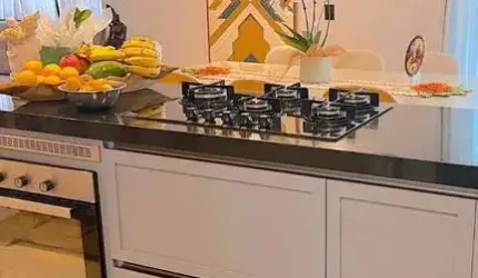 Apartamento com 3 suítes e 2 vagas de garagem próximo academia Smart Fit em Balneário Camboriú