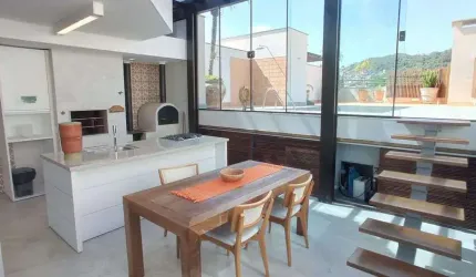 Cobertura à venda, 3 Quartos (1 S) à Venda, 390 m², Agronômica, Florianópolis/SC