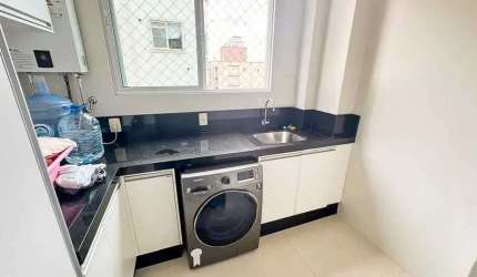 Apartamento com 3 dormitórios sendo 1 suíte, 2 vagas de garagem no Centro de Itapema