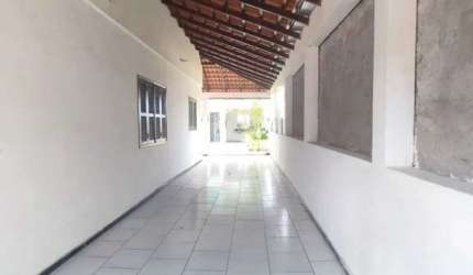 Casa com 2 dormitórios, 3 vagas de garagem no bairro Santa Clara em Itapoá