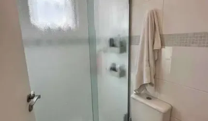 Apartamento com 2 suítes e 1 vaga de garagem à 100 metros da Brasil em Balneário Camboriú