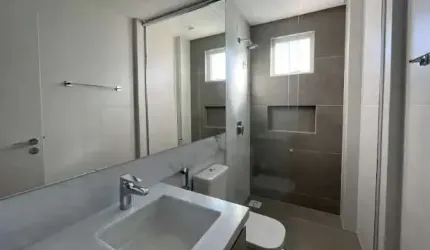 Cobertura de Luxo com 4 suítes e 5 vagas de garagem em Balneário Camboriú
