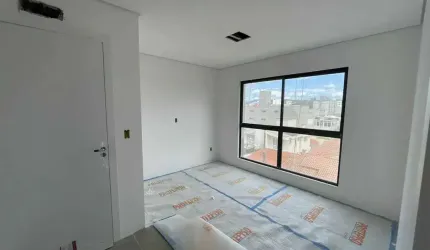 Apartamento com 2 suítes e 1 vaga de garagem no Centro de Camboriú