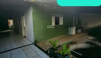 Casa com 4 quartos à venda no Planalto, Natal , 200 m2 por R$ 159.999