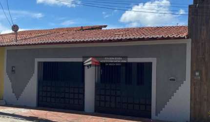 Casa com 2 quartos à venda na Rua Maniaçu, 157, Nossa Senhora da Apresentação, Natal, 150 m2 por R$ 175.000