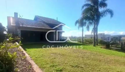 CASA DE ALTO PADRÃO EM CARAMBEÍ