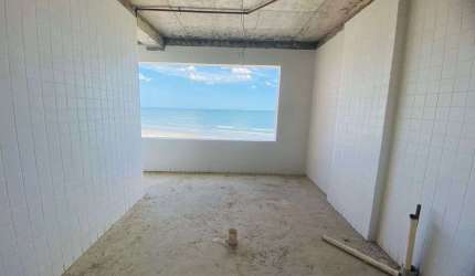 Apartamento a venda com 3 dormitórios FRENTE MAR com 111 m² no Caiçara.
