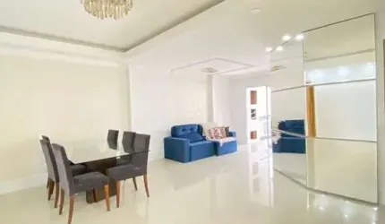 Apartamento à Venda com 4 quartos, 2 suítes + lavabo, 2 vagas em 233m².