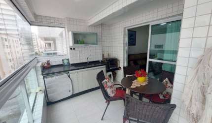 Apartamento de 3 Dormitórios sendo 2 Suítes á 140m da Praia na Aviação - PG!