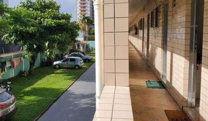 kitnet linda pronta e mobiliada no Canto do Forte em Praia Grande