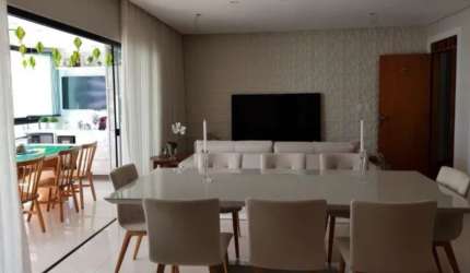 Apartamento Alto Padrão à Venda – Itaigara