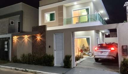 VENDE-SE – LINDA CASA NO CONDOMÍNIO LUAR DE AREMBEPE