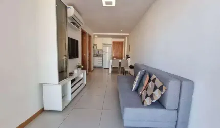 APARTAMENTO - 1/4 E SALA - 51M² - PORTEIRA FECHADA - BARRA