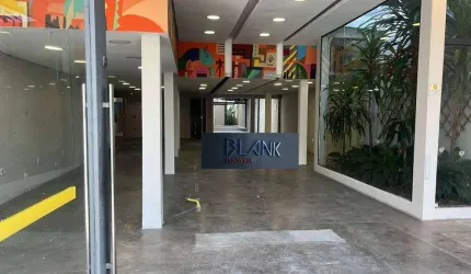Loja para alugar, 390 m² por R$ 35.000/mês - Vila Uberabinha - São Paulo/SP