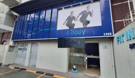 Loja para alugar, 105 m² por R$ 14.450/mês - Moema - São Paulo/SP