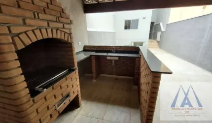 SOBRADO COM 3 DORMITÓRIOS E UMA SUÍTE