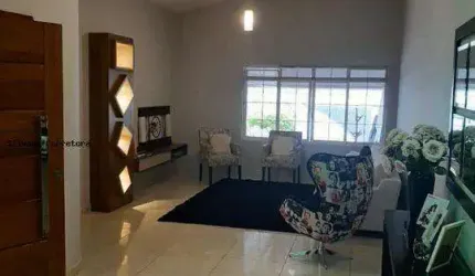 CASA TÉRREA Á VENDA COM 175M² DE CONST E UM TERRENO DE 10X40 COM 3 DORMITORIOS E UMA SÚITE, 3 SALAS / VILA OLIVEIRA MOGI