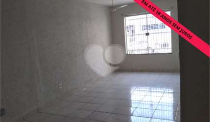 Casa com 3 quartos à venda em Centro - SP